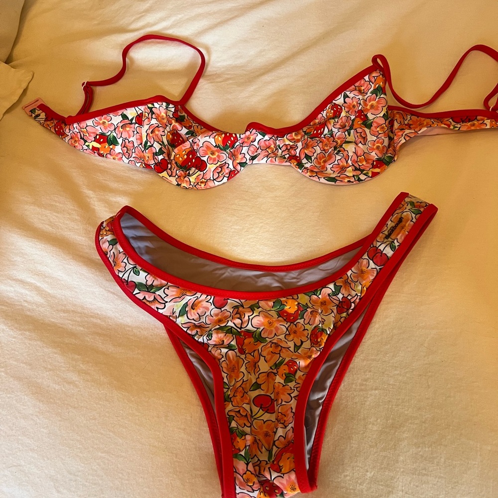 Blackbough Swim strawberry bikini set
